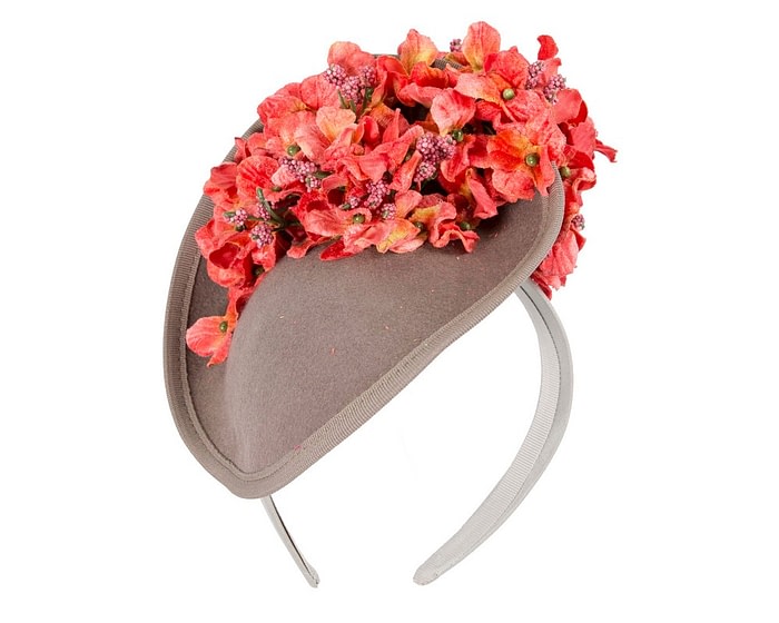 Grey & coral winter felt fascinator by Fillies Collection - Image 2