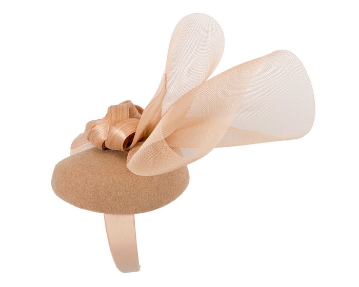 Bespoke beige winter racing fascinator by Fillies Collection - Image 3