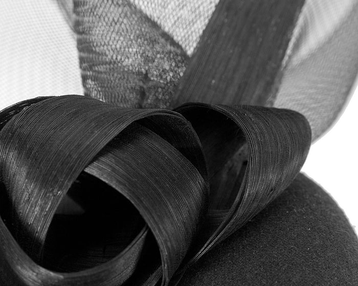 Bespoke black winter racing fascinator by Fillies Collection - Image 5