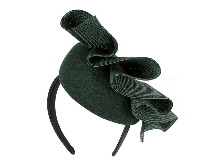 Green winter racing pillbox fascinator by Fillies Collection - Image 6