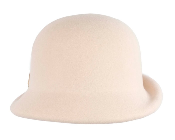Beige winter cloche hat by Max Alexander - Image 6