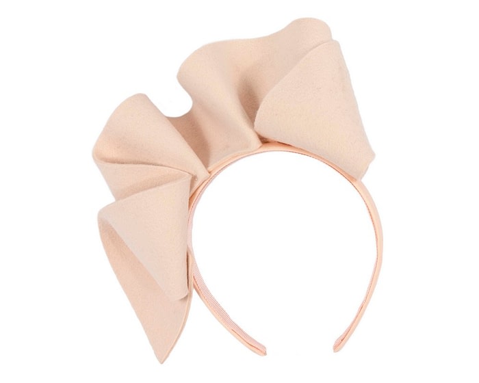 Fascinators Online - Nude felt winter racing fascinator by Max Alexander