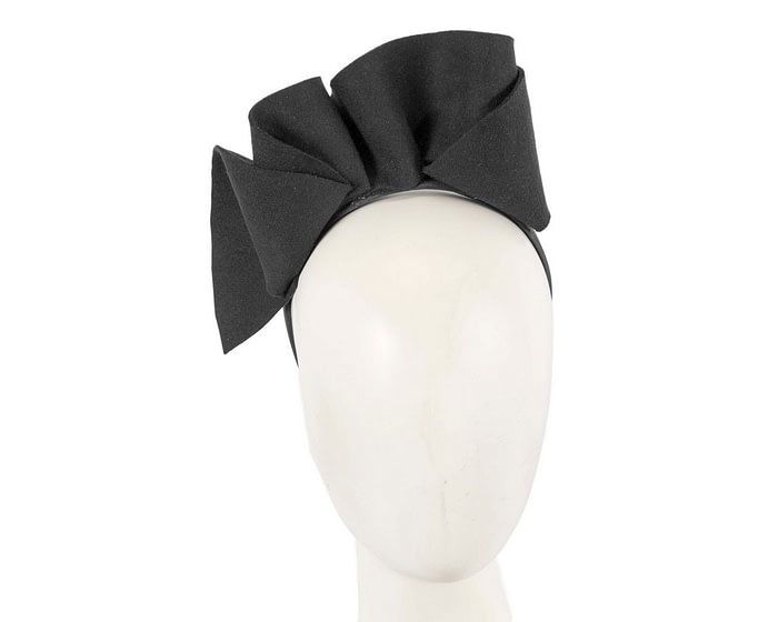 Fascinators Online - Black felt winter racing fascinator by Max Alexander