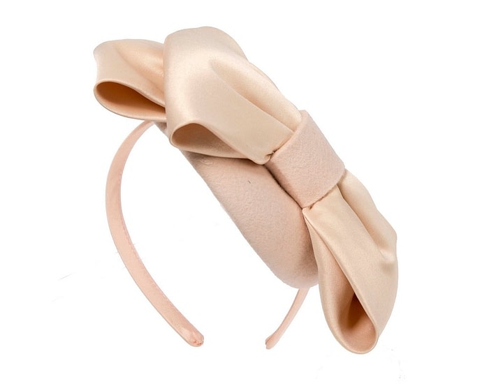 Large nude bow winter racing fascinator by Max Alexander - Image 6