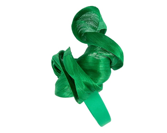 Bespoke green racing fascinator by Fillies Collection - Image 3