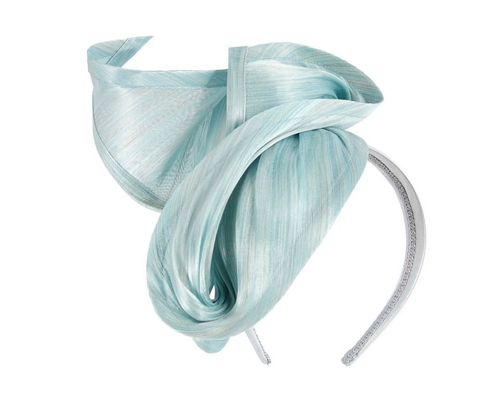 Fascinators Online - Bespoke light blue racing fascinator by Fillies Collection