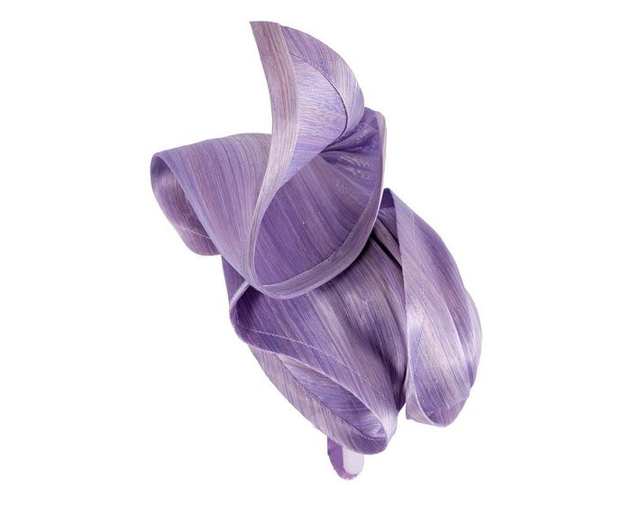 Bespoke lilac racing fascinator by Fillies Collection - Image 4