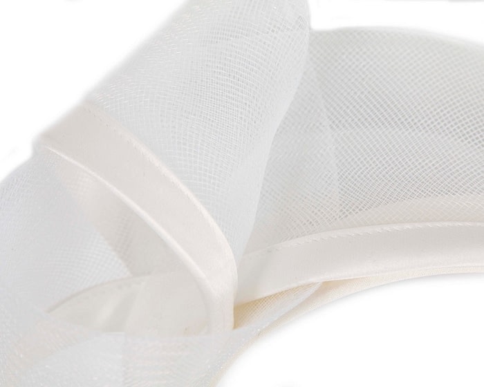 White racing fascinator headband by Fillies Collection - Image 3
