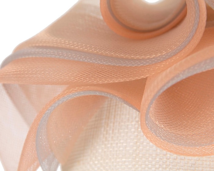 Cream & nude pillbox racing fascinator with wave by Fillies Collection - Image 5