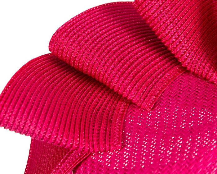 Fuchsia racing pillbox fascinator by Fillies Collection - Image 5