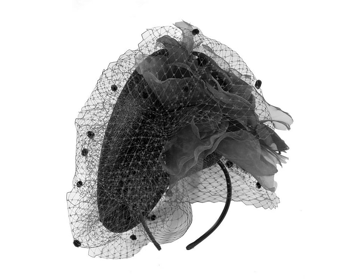 Black racing fascinator with flowers and face netting by Fillies Collection - Image 4