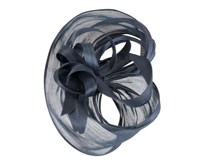 Large navy fascinator by Fillies Collection - Image 4