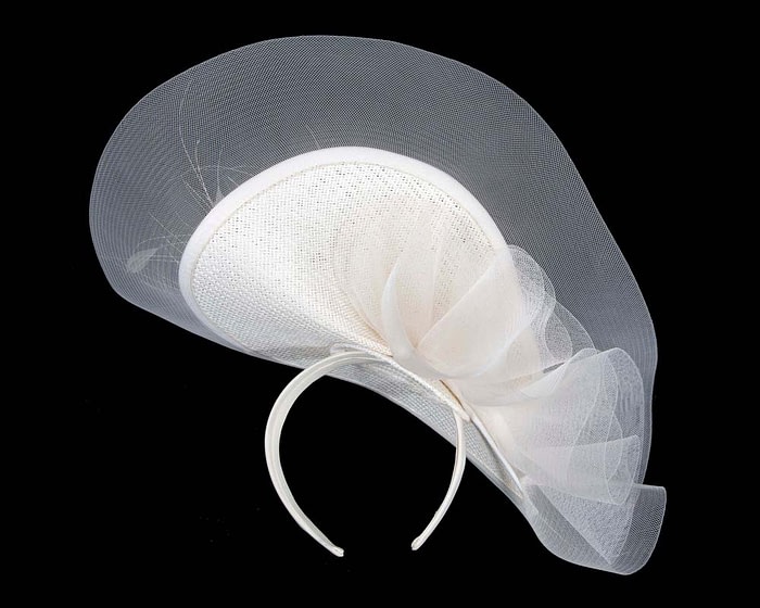 Tall white fascinator with feathers by Fillies Collection - Image 4