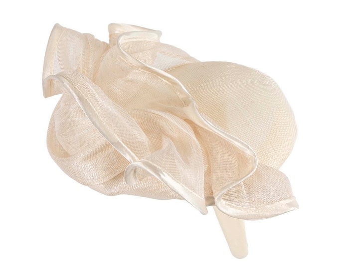 Cream fashion pillbox fascinator by Fillies Collection - Image 4