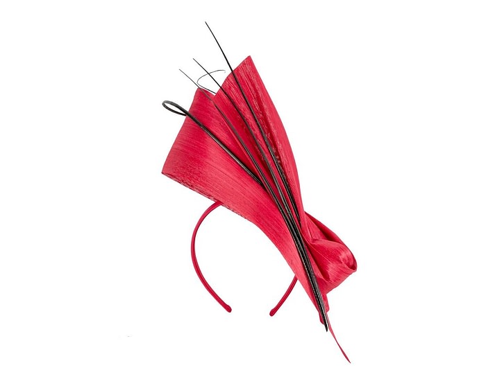 Bespoke red & black fascinator by Fillies Collection - Image 2