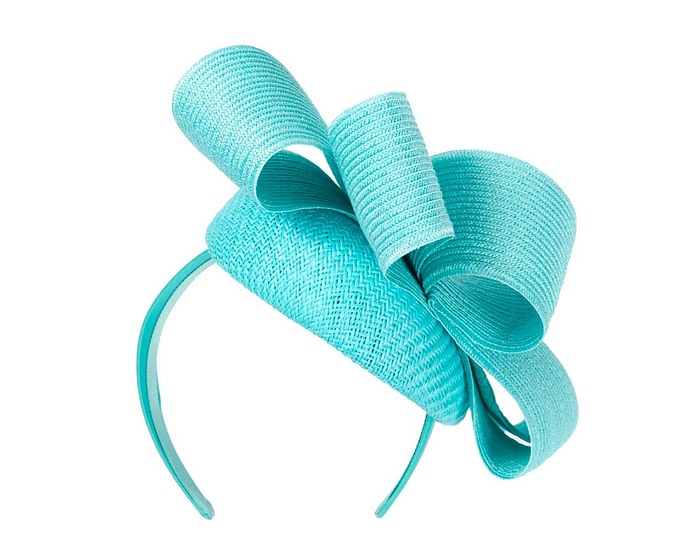 Turquoise racing pillbox fascinator by Fillies Collection - Image 6