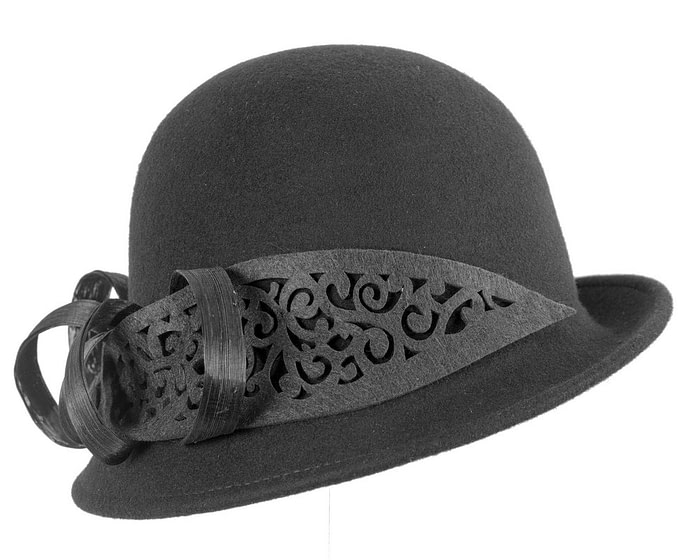 Black winter cloche fashion hat by Fillies Collection - Image 2