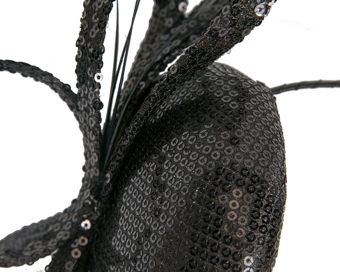 Shiny black fascinator - Image 3