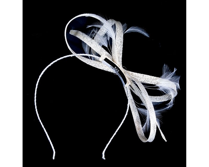 Cream sinamay fascinator - Image 4