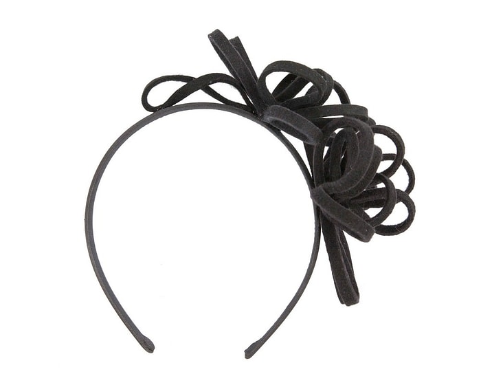 Black felt loops winter fascinators - Image 4