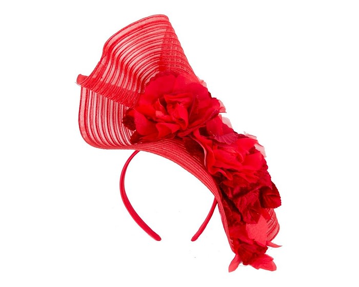 Large red racing fascinator with flowers by Fillies Collection - Image 2