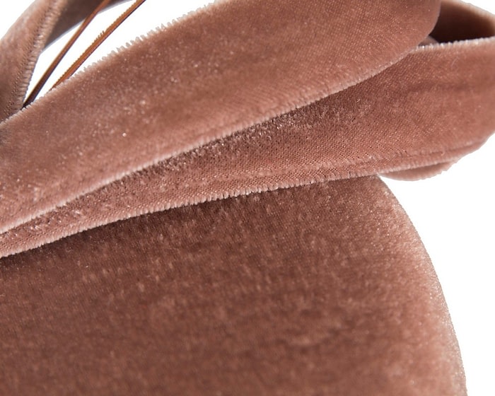Taupe velvet pillbox bow fascinator - Image 5