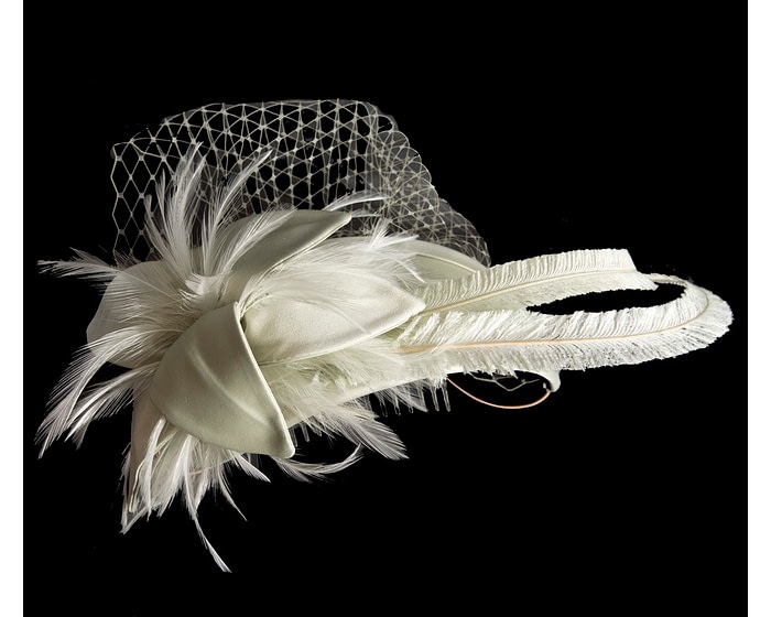 Fascinators Online - Custom made mint green feather fascinator with face veil