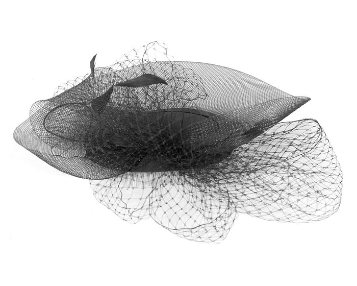 Black custom made cocktail hat - Image 6