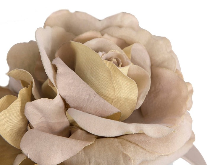 Max Alexander Graceful Olive Flower Headband - Image 3