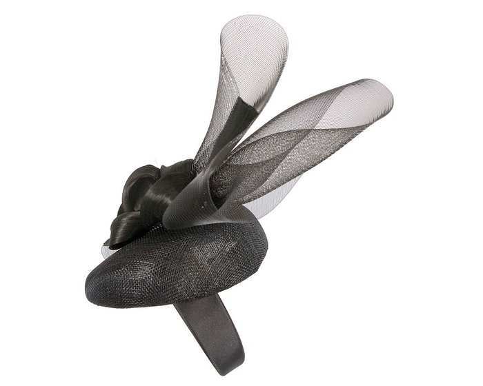 Bespoke black spring racing fascinator by Fillies Collection - Image 3