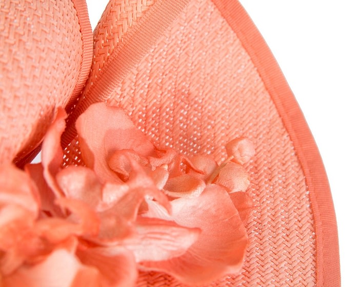 Coral fascinator with orchid by Fillies Collection - Image 5
