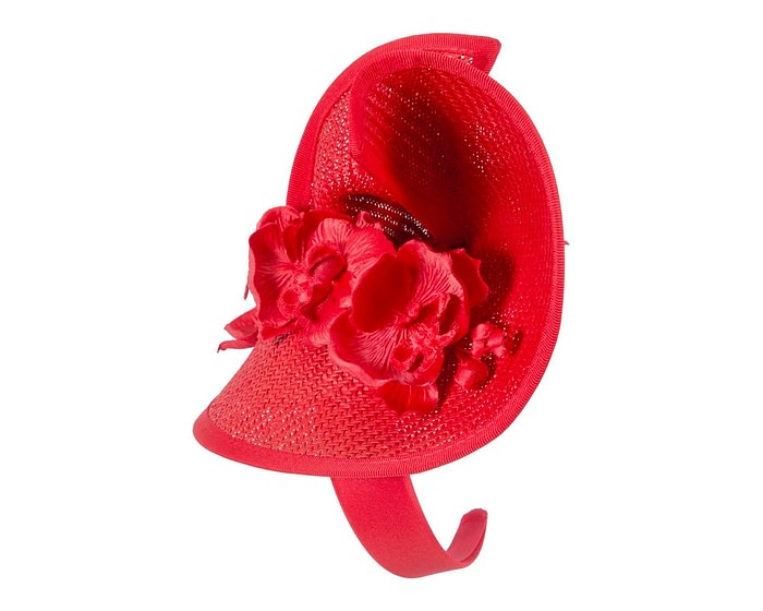 Red fascinator with orchid by Fillies Collection - Image 3