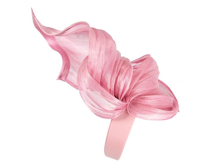 Dusty Pink silk abaca racing fascinator by Fillies Collection - Image 4