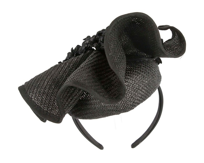 Bespoke black racing fascinator by Fillies Collection - Image 3