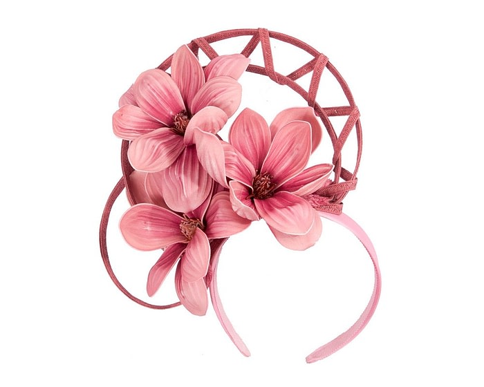 Exclusive dusty pink flower fascinator by Fillies Collection - Image 2