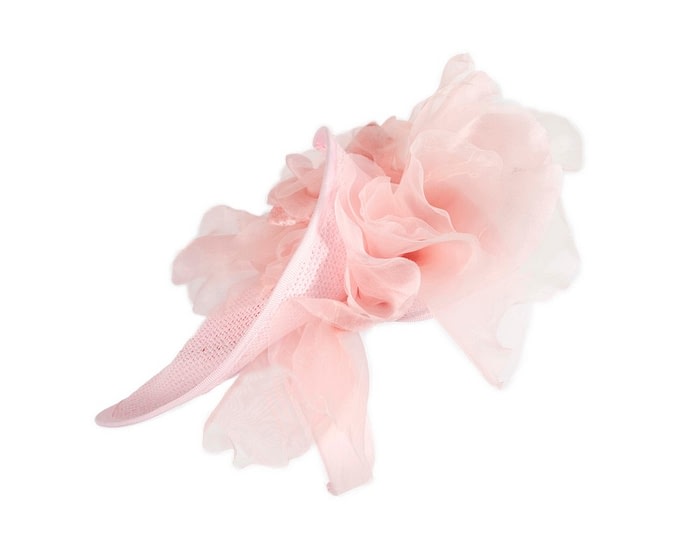 Pink flower fascinator by Fillies Collection - Image 3