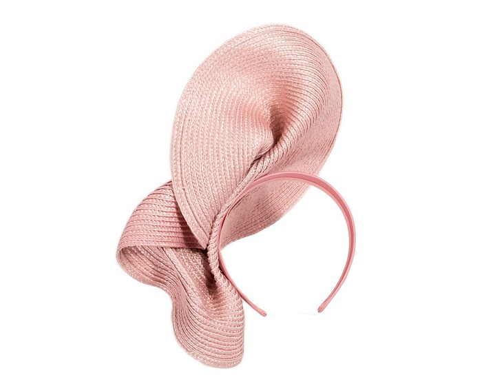 Astonishing dusty pink fascinator with orchids by Fillies Collection - Image 4