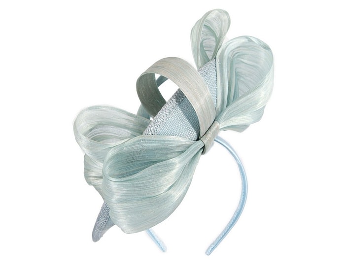 Bespoke light blue sinamay fascinator with bow by Fillies Collection - Image 6