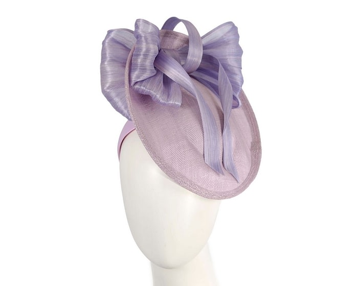 Bespoke lilac sinamay fascinator with bow by Fillies Collection