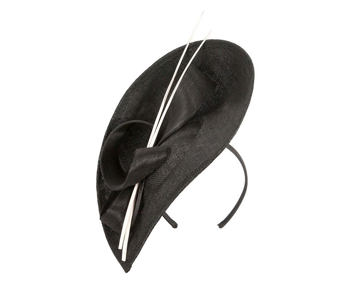 Bespoke black & white sinamay fascinator by Max Alexander - Image 2