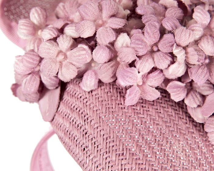 Bespoke lilac racing fascinator by Fillies Collection - Image 5