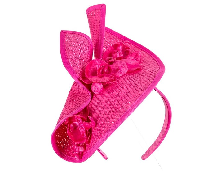 Fuchsia fascinator with orchid by Fillies Collection - Image 2