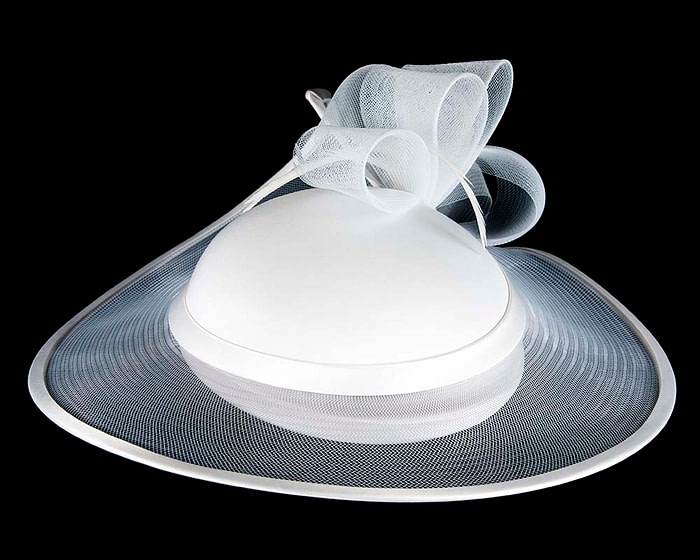 White custom made Mother of the Bride hat - Image 3