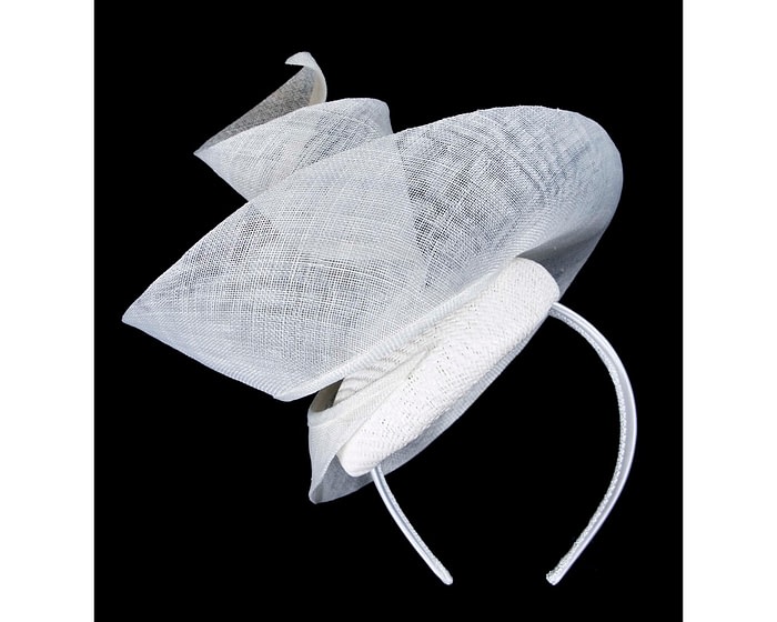 Bespoke white sinamay racing fascinator by Fillies Collection - Image 6