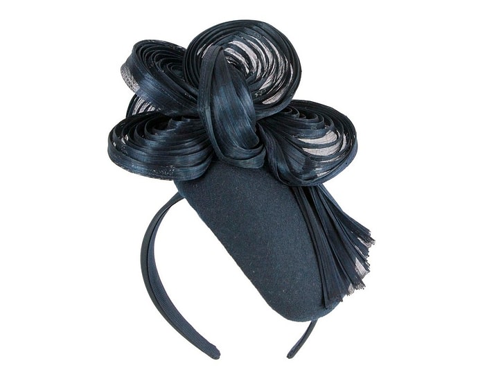 Exquisite navy winter racing fascinator by Fillies Collection - Image 2