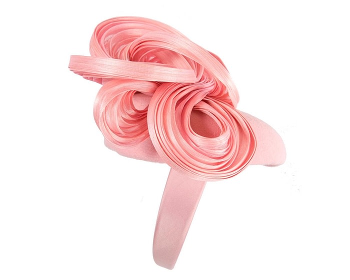 Exquisite pink winter racing fascinator by Fillies Collection - Image 4