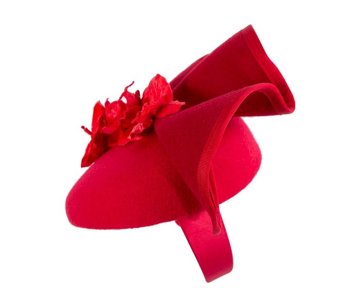 Bespoke fuchsia racing fascinator by Fillies Collection - Image 3