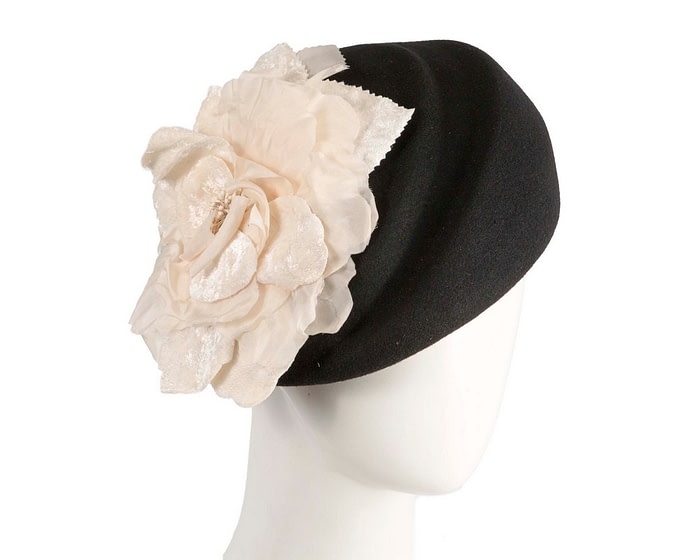 Black Felt Beret Hat with Cream Flower