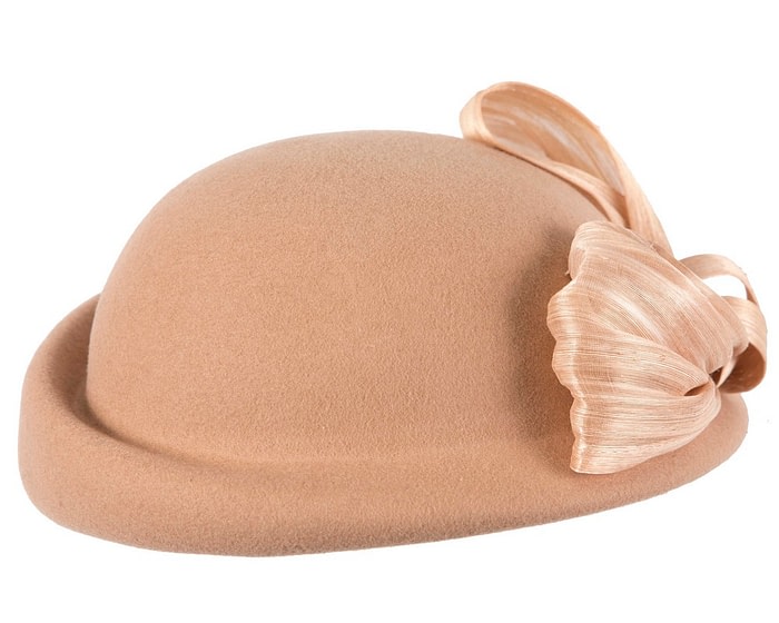 Bold Beige Felt Hat with Silk Abaca Bow - Image 6