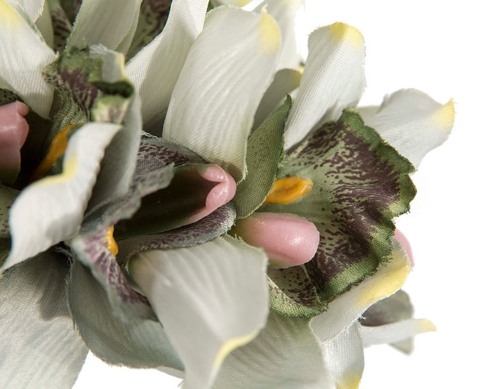 Floral Pistachio Green Fascinator - Max Alexander - Image 3